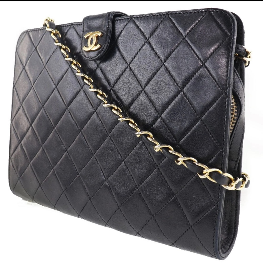 CHANEL RARE Matelasse Vintage Lambskin Black Lambskin - Picture 2 of 16